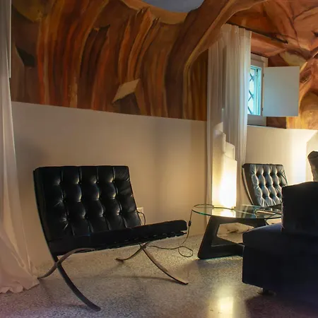 Apartman La Grotta - Artistica Esclusiva Modena